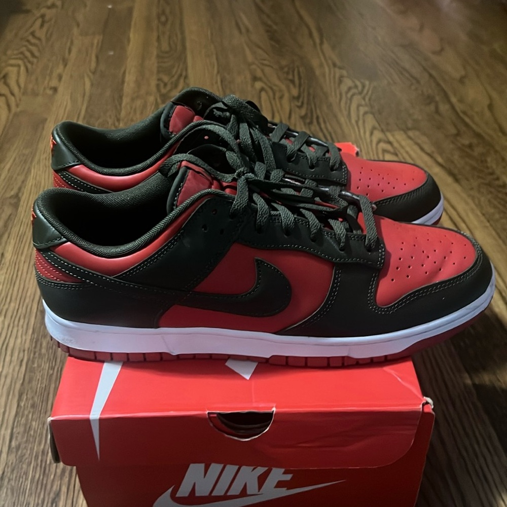 Men’s Nike Dunk Low
